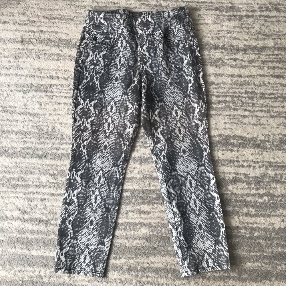 BELLE BY KIM GRAVEL WOMEN’S PULL ON PANTS SIZE 10P SNAKE PRINT